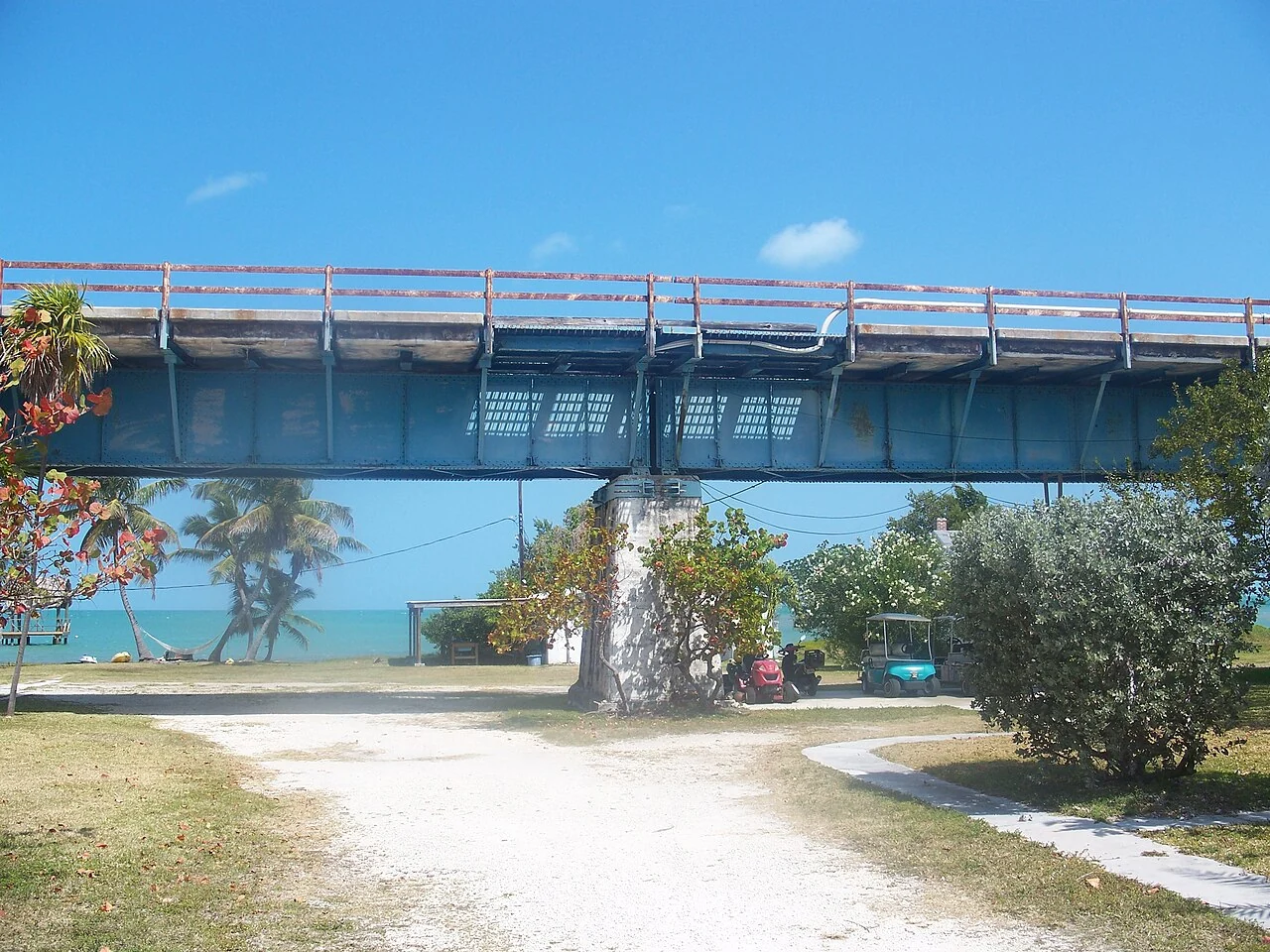 Shore-side approach beneath the historic bridge on Pigeon Key, 2011