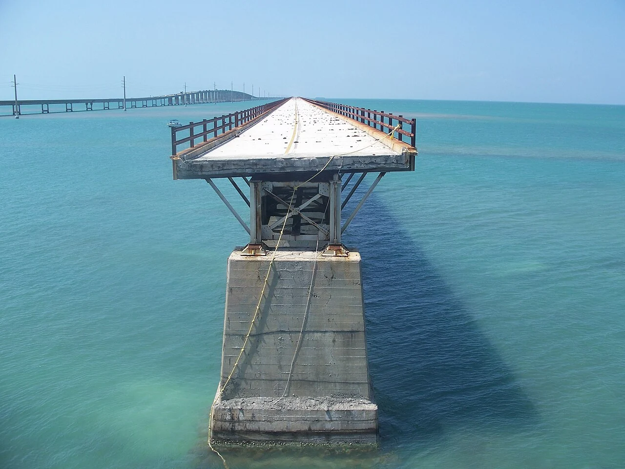 Old Seven Mile Bridge near Pigeon Key before restoration, 2011